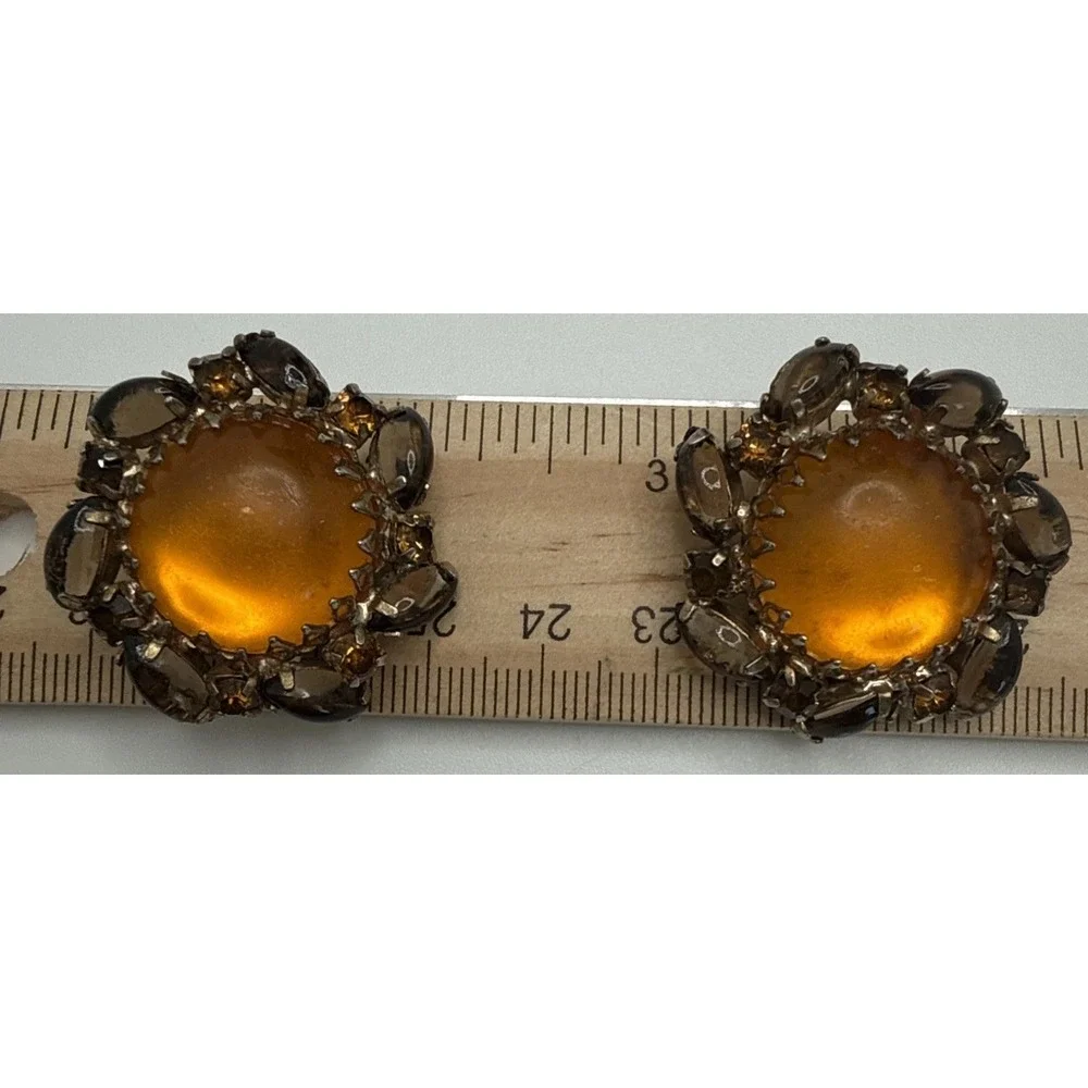 Vintage Weiss Honey Amber High Domed Cabochon Crown Setting Clip On Earrings